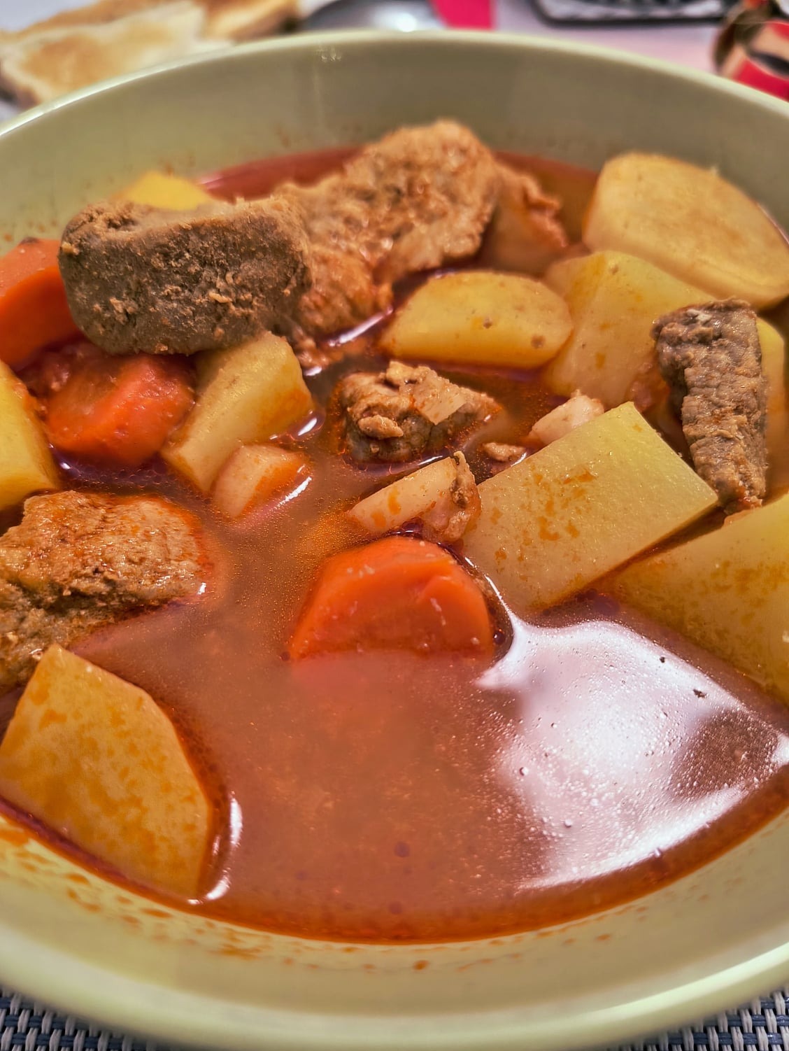 images/Goulash soup.jpg